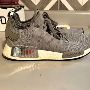 Womens size 11 Men size 9